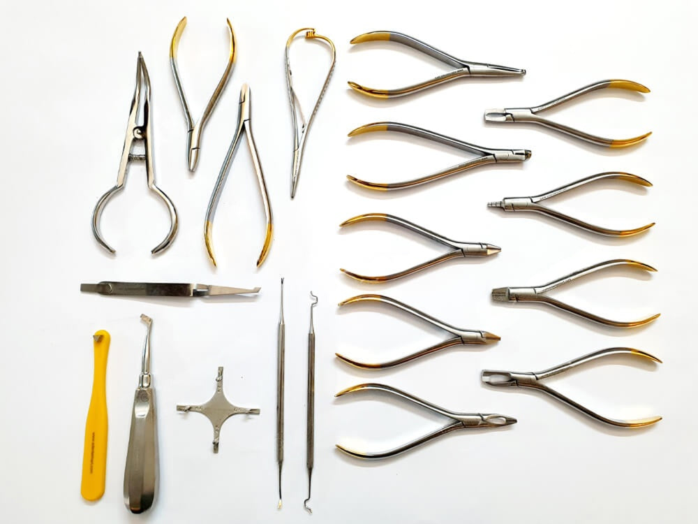 Orthodontic Instrument Kit – Stainless Steel (19 Pieces)